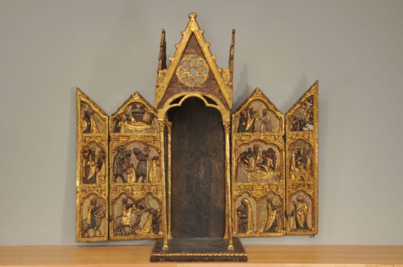 Madonna Tabernacle from Santo Domingo, ca. 1300. MFM. Photo: F. Berg.